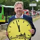 Der Oberbürgermeister von Oberhausen, Thorsten Berg (SPD), bei einer Demonstration von Städten und Kommunen für mehr finanzielle Unterstützung durch den Bund. - Bild: Jens Kalaene/dpa
