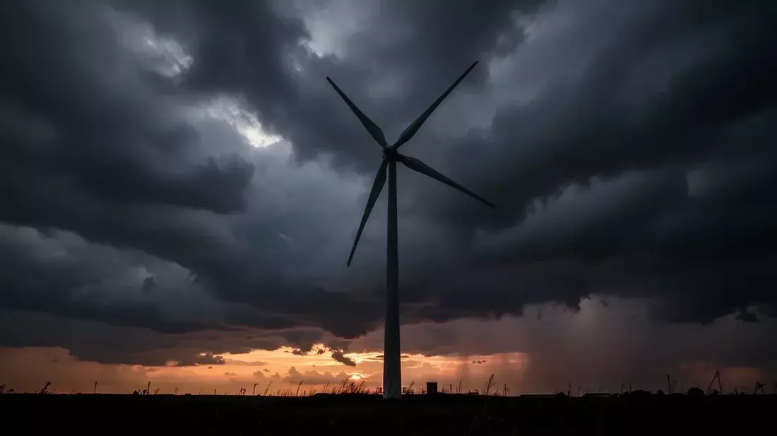Siemens Energy Downgraded by Barclays Amid German Gas Policy Shift