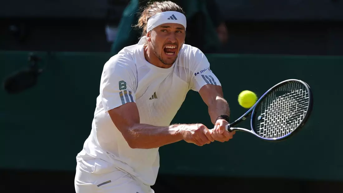 Alexander Zverev hatte in der Fortsetzung gegen Lehecka mehr Probleme als am Vorabend. - Bild: Maja Smiejkowska/AP/dpa