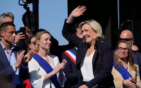 Marine Le Pen will Frankreichs nächste Präsidentin werden. (Archivbild) - Foto: Michel Euler/AP/dpa
