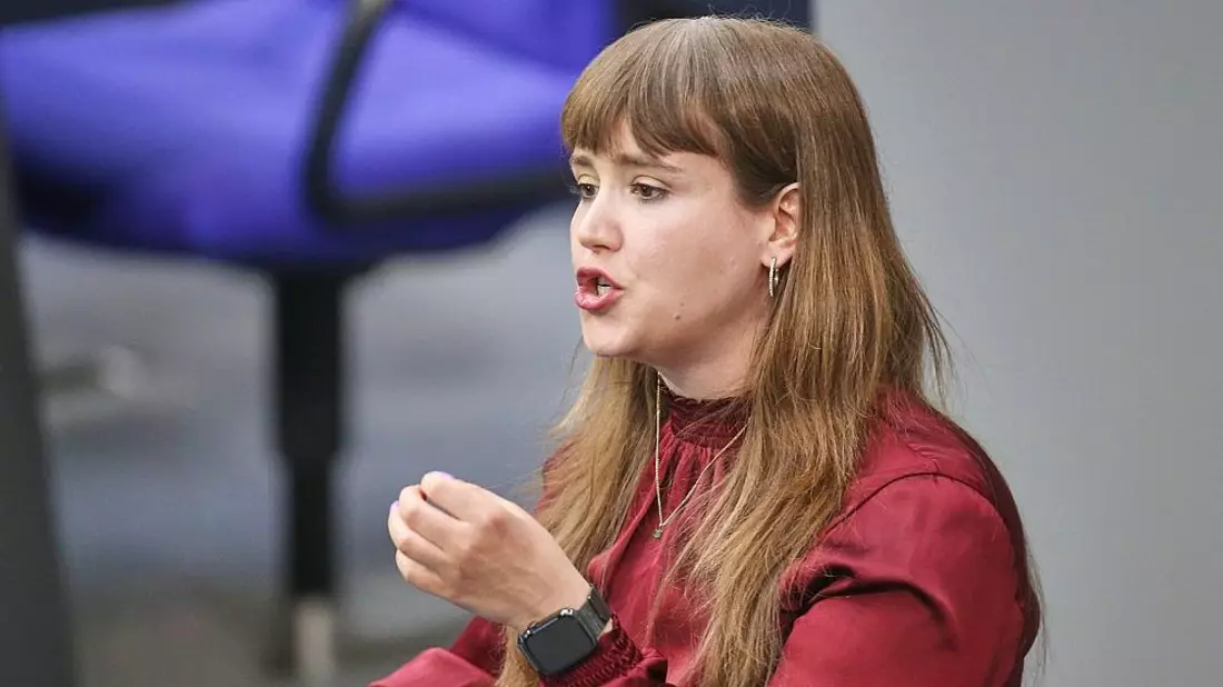 Grüne kritisieren Elterngeld-Pläne scharf