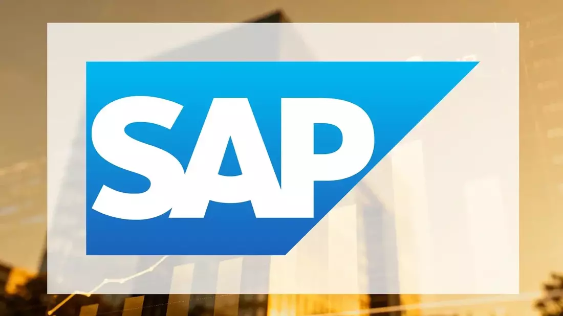 SAP Stock: S/4HANA Migration Deadline Creates Revenue Pipeline but Share Price Under Pressure
