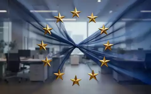 Eine stilisierte EU-Flagge, bei der einer der Sterne leicht gedehnt oder verzerrt wird, im Hintergrund ein unscharfes Büro. - Foto: über boerse-global.de