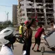 Viele Menschen haben ihr Zuhause verloren.  - Bild: Ariana Cubillos/AP/dpa