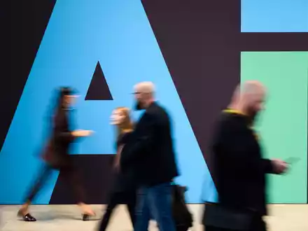 Die deutsche Wirtschaft erlebt derzeit eine rasante KI-Aufholjagd. (Symbolbild) - Foto: Julian Stratenschulte/dpa