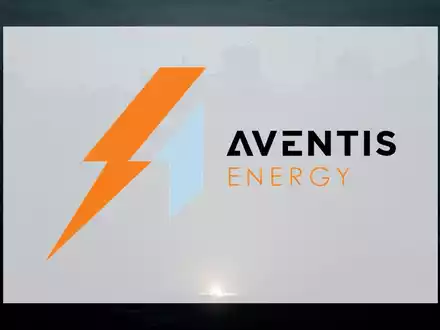 Eine schattenhafte, abstrakte Szene, die den Energiesektor darstellt, mit einer einzelnen, schwachen Lichtquelle, die ein Markttief symbolisiert. - Foto: über boerse-global.de