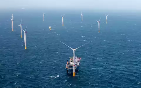 EnBW fordert Korrektur von Windkraft-Ausbauzielen auf See. (Archivbild)  - Foto: Kurt Desplenter/BELGA/dpa