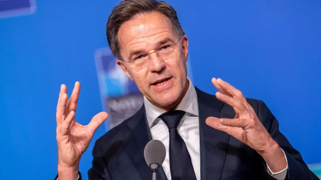 «Das Bekenntnis ist da, daran besteht kein Zweifel», sagte Nato-Generalsekretär Mark Rutte zur Bündnistreue von Donald Trump. - Bild: Michael Kappeler/dpa