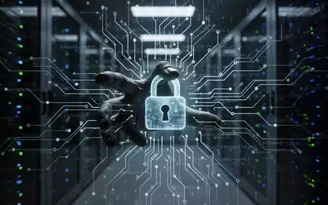 Eine bedrohliche, schattenhafte digitale Hand, die aus einem Netzwerk aus Schaltkreisen und Code greift und ein Vorhängeschloss umklammert. - Foto: über boerse-global.de