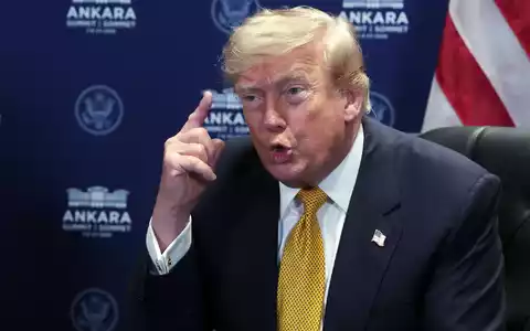 Donald Trump ärgert sich über Nato-Partner Spanien. - Foto: Filip Singer/Pool EPA/AP/dpa