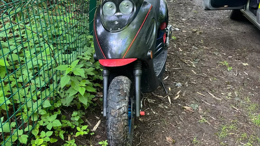 POL-GT: Wer vermisst diesen Motorroller? - Bild: presseportal.de