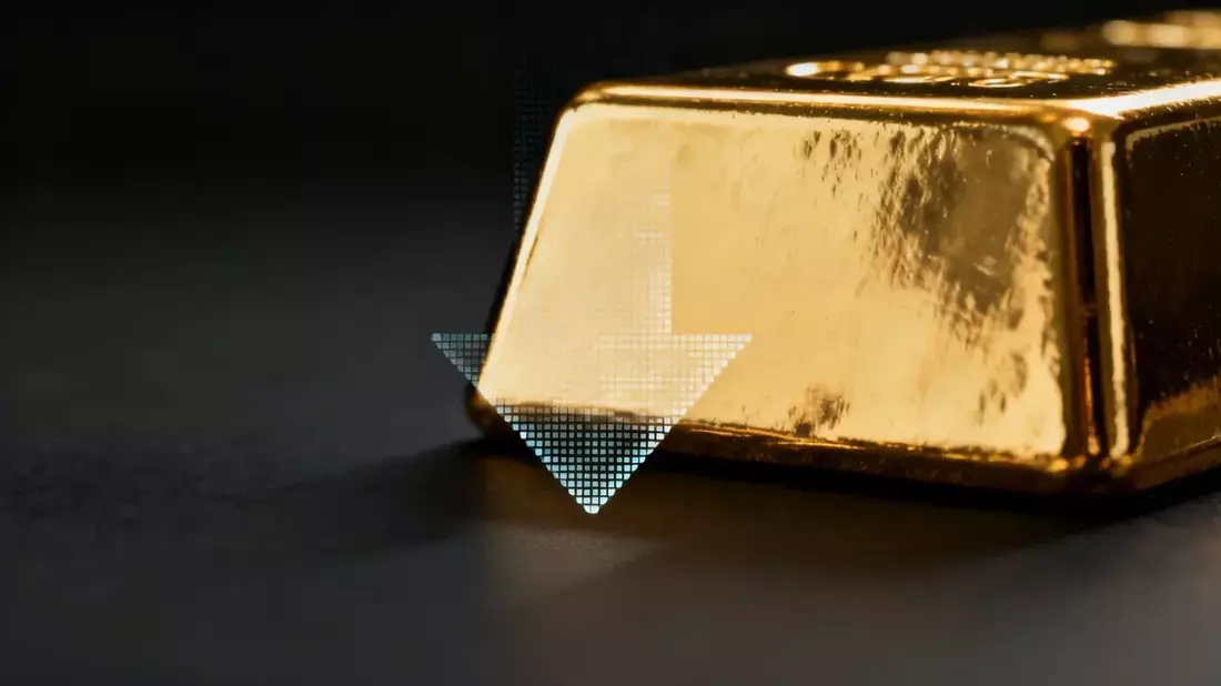 Gold Plunges to $4,064 as Hawkish Fed and Strong Dollar Erase Safe-Haven Gains