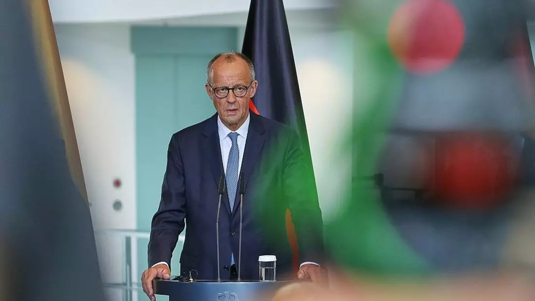 Love in the air - Merz lobt Trump nach Nato-Gipfel