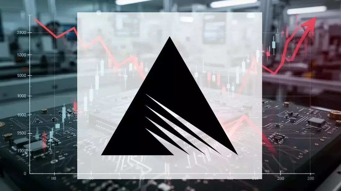Lam Research Shares Tumble 6.8% on Memory Chip Woes and Insider Sales
