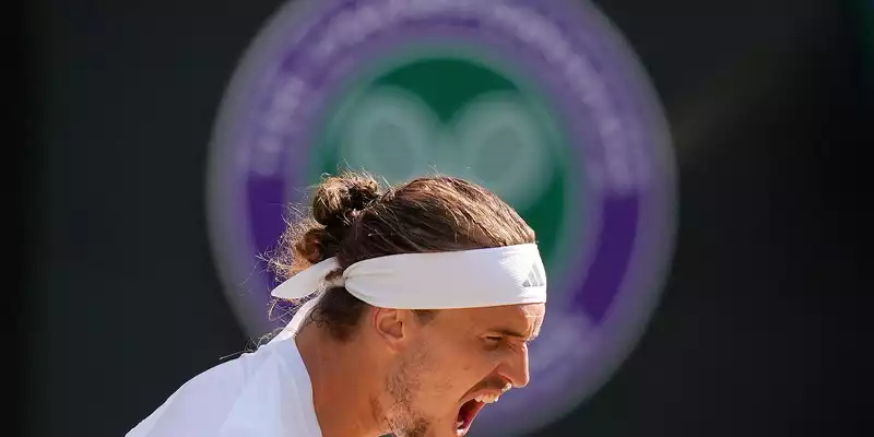 Emotional feierte Alexander Zverev im Viertelfinale gegen Taylor Fritz wichtige Punktgewinne. - Foto: Andrew Matthews/PA Wire/dpa