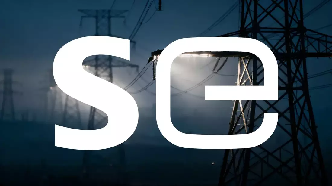 Siemens Energy Stock Falls 5%: S&P Upgrade vs Barclays Downgrade
