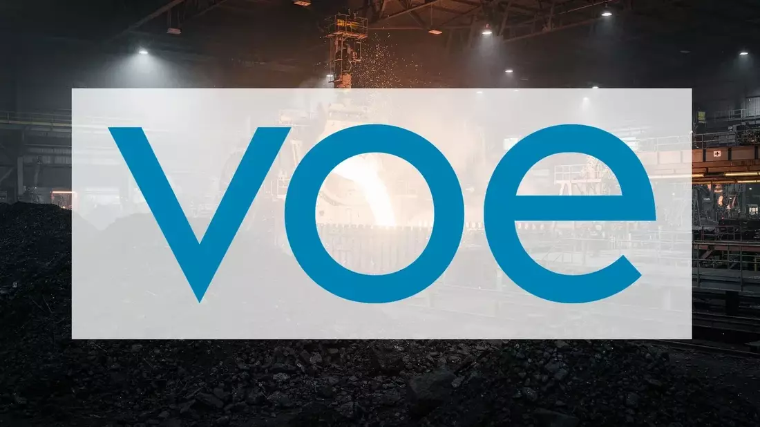 Voestalpine Invests €1.5B in Green Steel as Shares Struggle Near Key Support