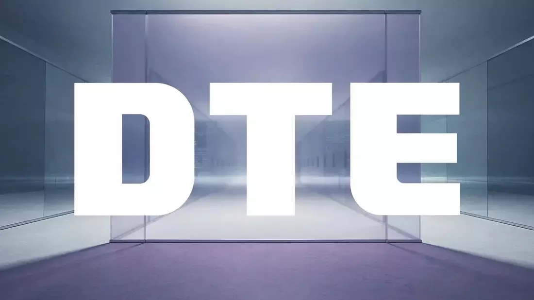 Deutsche Telekom Stock: Morningstar 5-Star Rating, Buyback, and Technical Challenges