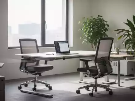 Ein modernes, minimalistisches Büro mit flexiblen Möbeln, einem Laptop auf einem Schreibtisch und einem Bürostuhl. - Foto: über boerse-global.de