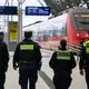 Die Zahl der Straftaten im Zuständigkeitsbereich der Bundespolizei ging 2025 zurück. Das gilt nicht für die Gewaltdelikte. (Symbolbild) - Bild: Robert Michael/dpa