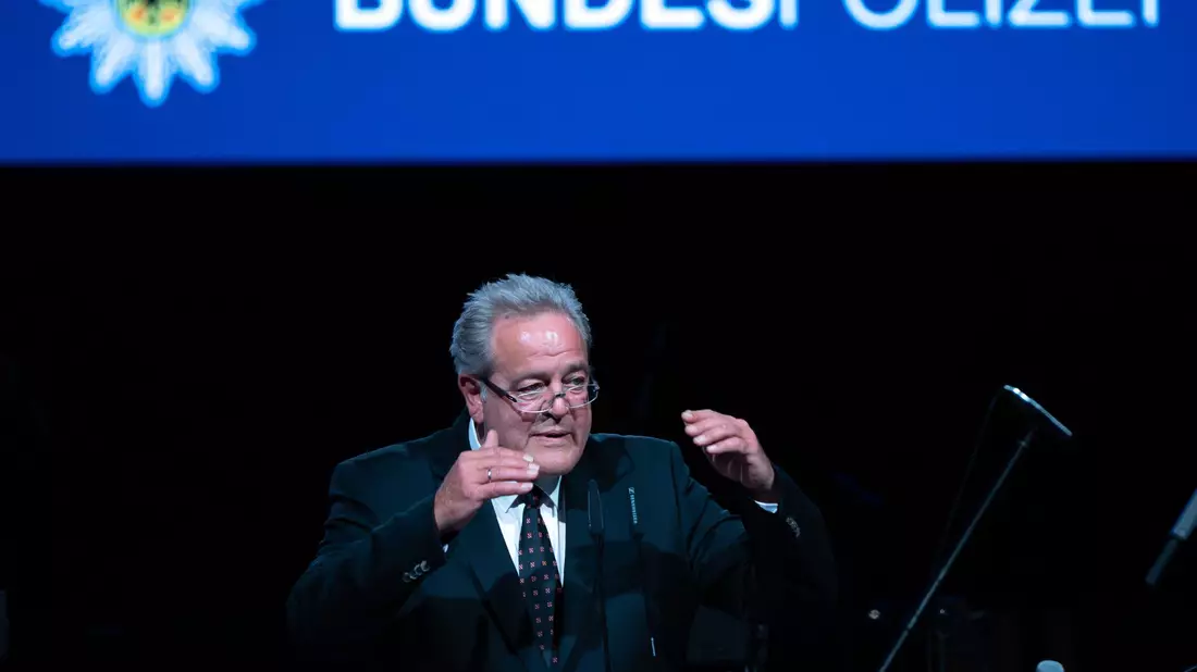 Erst müsse die Wirkung der Geas-Reform abgewartet werden, sagt der Präsident der Bundespolizei, Dieter Romann. (Archivfoto) - Bild: Soeren Stache/dpa