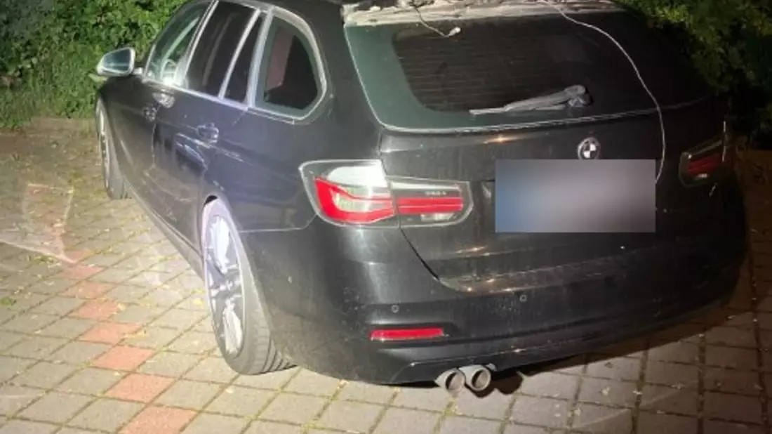 POL-ROW: ++ Schwerer Unfall zwischen Pkw und Radfahrer - Mann lebensgefährlich verletzt ++ Heckspoiler von BMW gestohlen - Zeugen gesucht ++ Ungewöhnliche Müllentsorgung ++ - Bild: presseportal.de