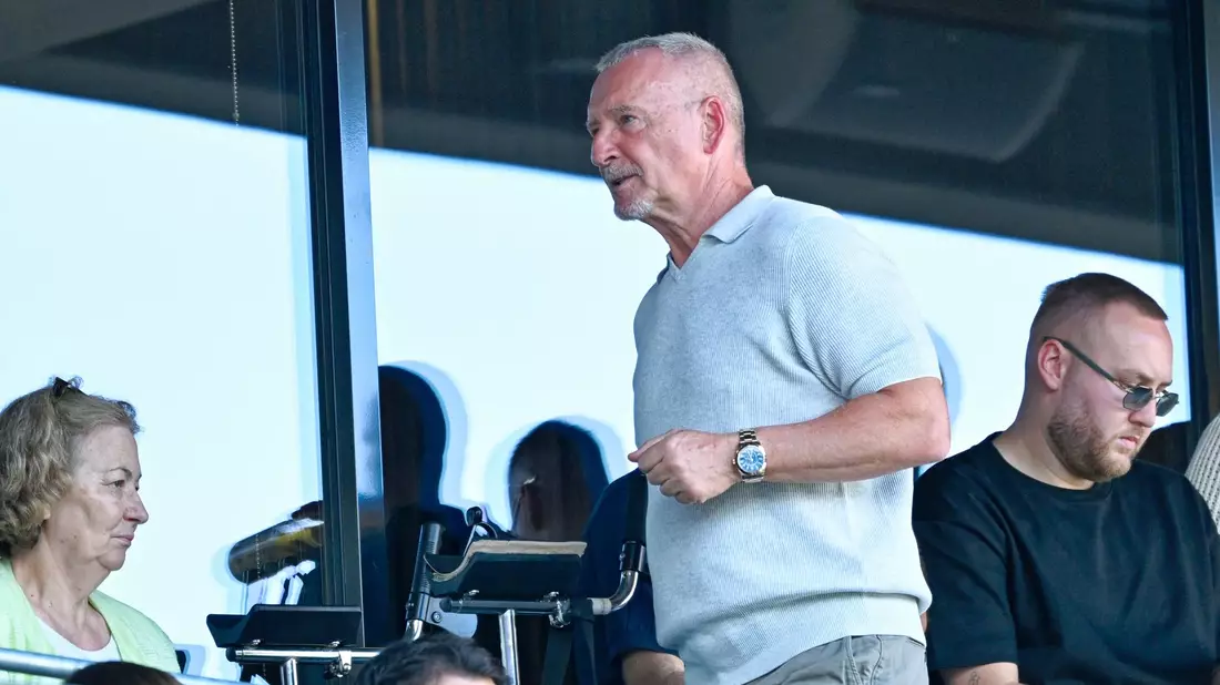 Spieleragent Roger Wittmann: Rechtsstreit mit den Fußball-Verbänden. (Archivbild) - Bild: Uwe Anspach/dpa