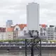 5G-Antennen am Düsseldorfer Rheinufer - da dürfte die Verbindung ziemlich gut sein. - Bild: Rolf Vennenbernd/dpa