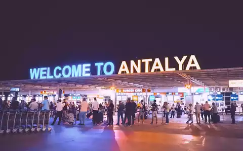 Antalya Airport - Foto: TGA über pressetext.de