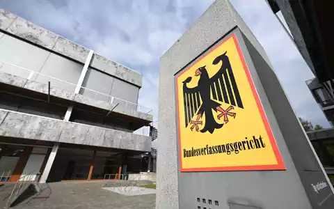 Das Gericht hat einen Eilantrag der Linksfraktion geprüft. - Foto: Uli Deck/dpa