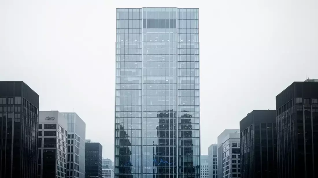 Lang & Schwarz Stock Plunges 38% Despite Profit Surge Ahead of EU PFOF Ban