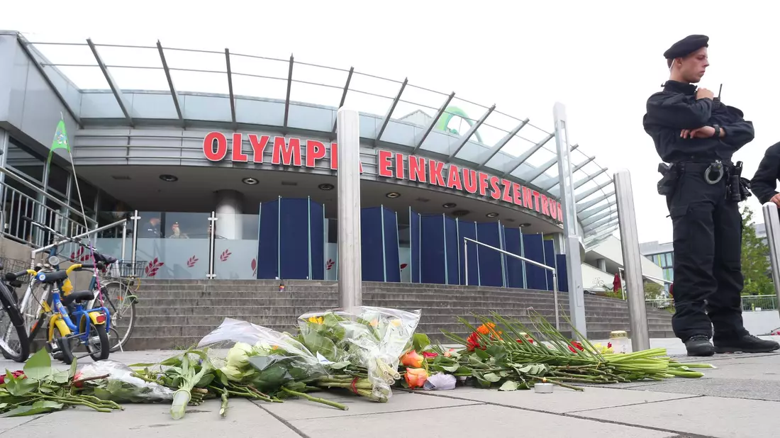 Bei dem Attentat tötete ein 18-jähriger acht Jugendliche und eine Frau. (Archivbild)  - Bild: picture alliance / dpa