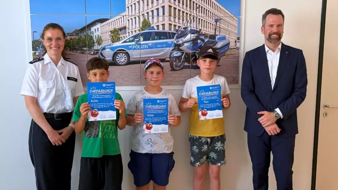Mittelhessen: Gießen: Kleine Helfer leisten Großes - Polizei bedankt sich mit Einladung - Bild: presseportal.de