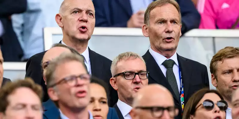Die DFB-Spitze will in den USA mit Jürgen Klopp die Bundestrainer-Frage klären. (Archivbild) - Foto: Tom Weller/dpa