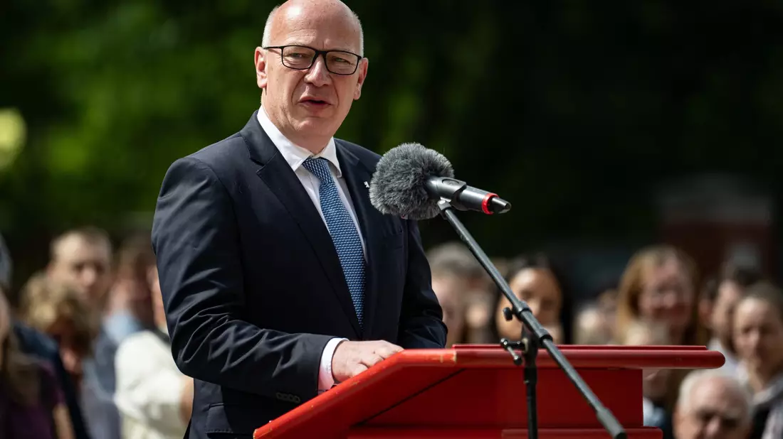 Wegner lässt sich bei der Bundesratssitzung vertreten. (Archivbild) - Bild: Fabian Sommer/dpa