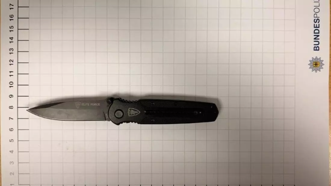 BPOL NRW: Mit einem Messer in der Tasche zur Anzeigenerstattung - Bundespolizei ermittelt - Bild: presseportal.de