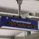 Wie hier in Leverkusen kam es zu Zugausfällen. - Bild: Sascha Thelen/dpa