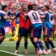 Spaniens Held des Abends: Mikel Merino (2. v. l.)  - Bild: Mark J. Terrill/AP/dpa