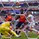 Williams hätte das 2:1 fast selbst erzielt. - Bild: Mark J. Terrill/AP/dpa