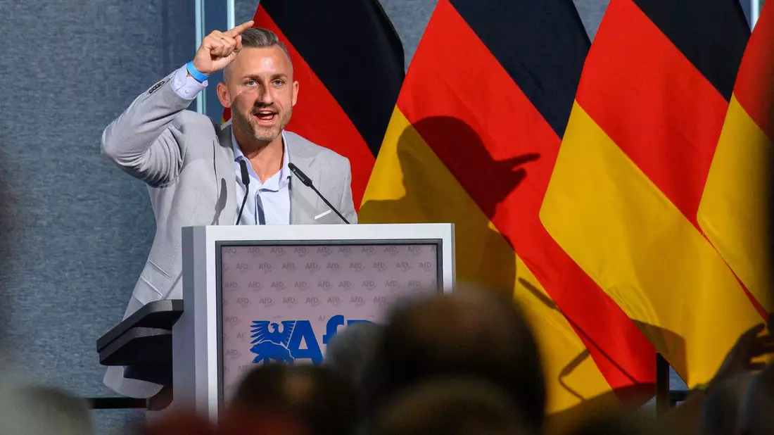 «Die Leute möchten den politischen Wandel», sagt AfD-Spitzenkandidat Ulrich Siegmund. - Bild: Klaus-Dietmar Gabbert/dpa