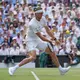 Alexander Zverev spielt deutlich offensiver als in der Vergangenheit. - Bild: Kirsty Wigglesworth/AP/dpa