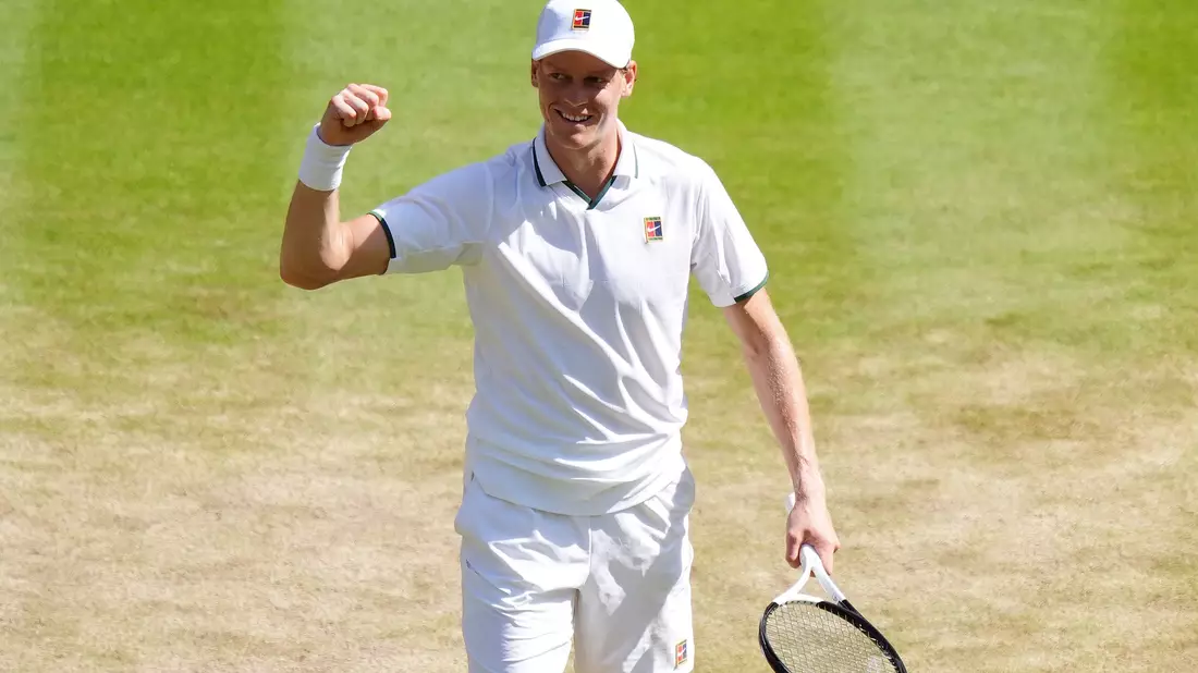 Titelverteidiger und Topgesetzter: Jannik Sinner trat im Halbfinale gegen Novak Djokovic dominant auf. - Bild: Ben Whitley/PA Wire/dpa