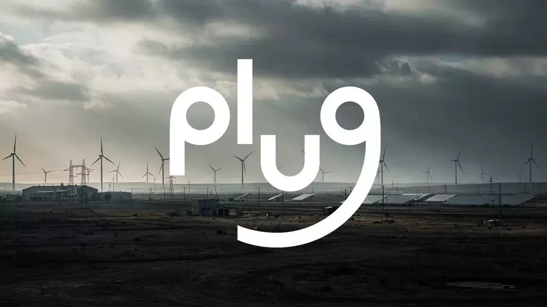 Plug Power's Hydrogen Milestones Fail to Stop Stock Slide Amid Cash Burn Concerns