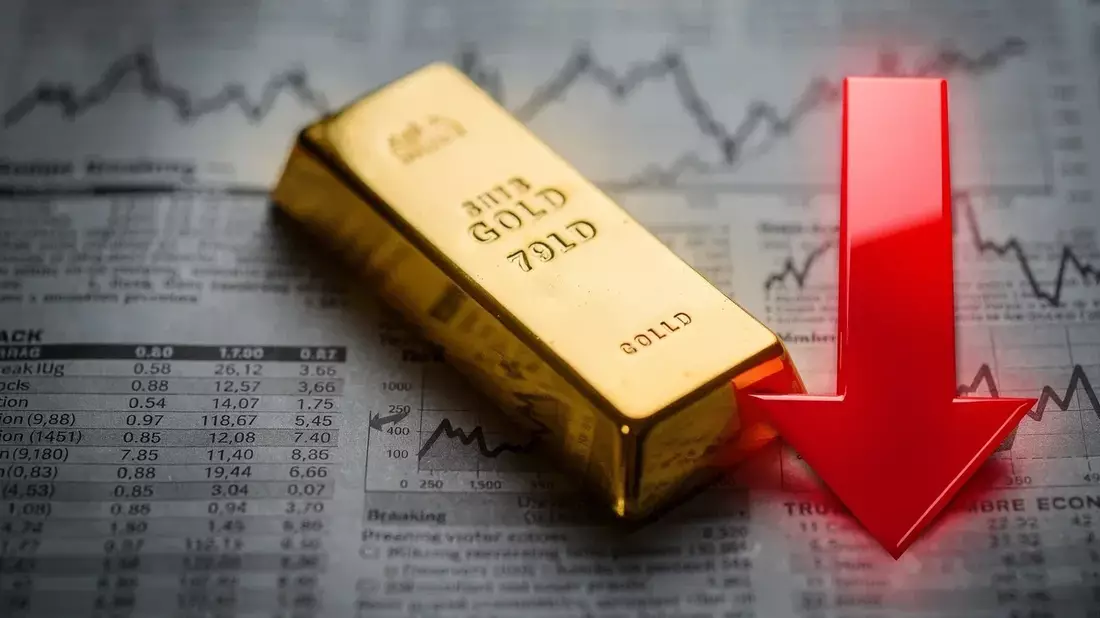 Gold Pressured by Jobs Data and Middle East Tensions, Yet Supported by Central Bank Buying