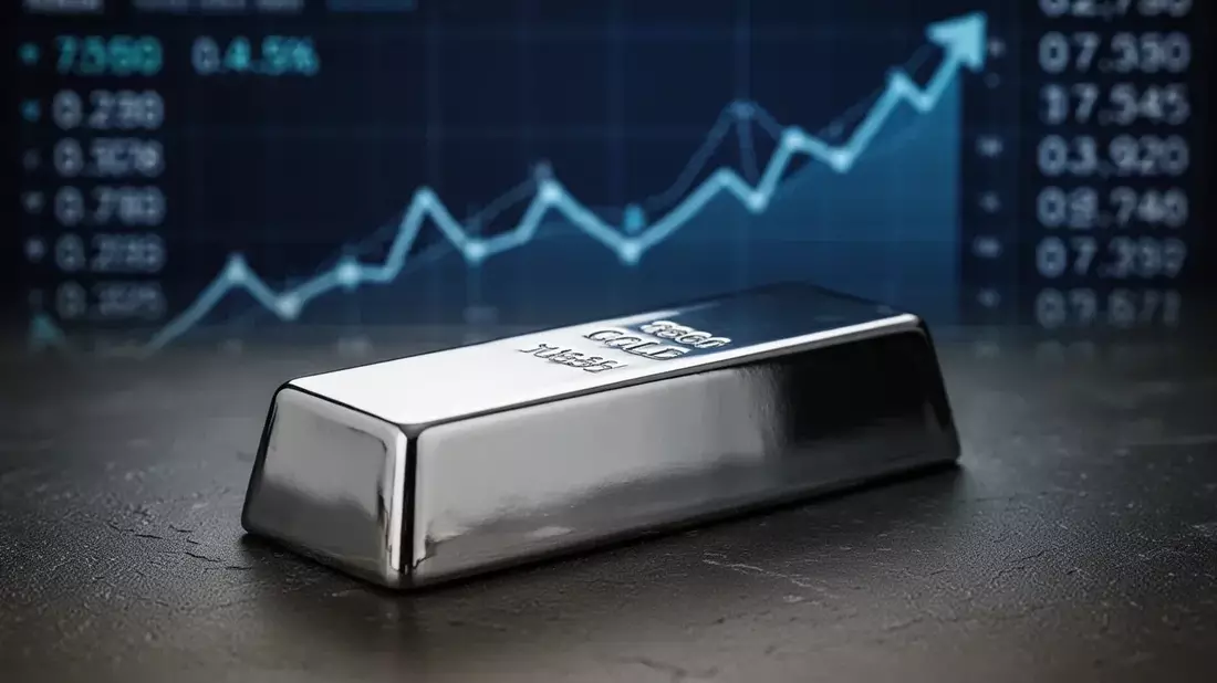Silver Rebounds to $60 Amid Middle East Tensions and Fed Rate Hike Bets