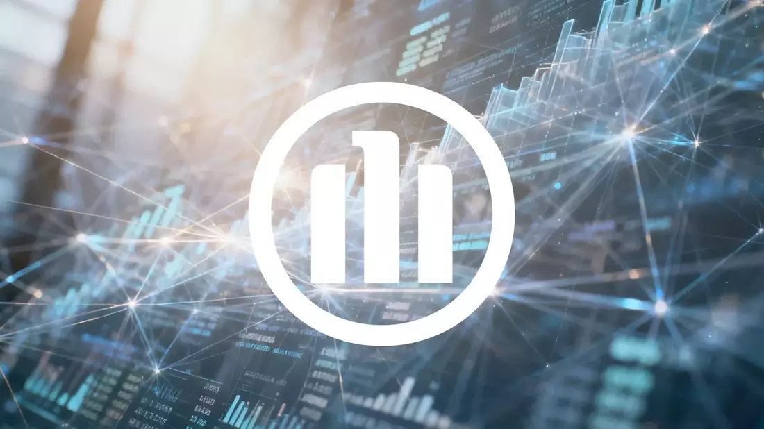 Allianz Stock Near Peak Amid AI Restructuring and Overbought Signals
