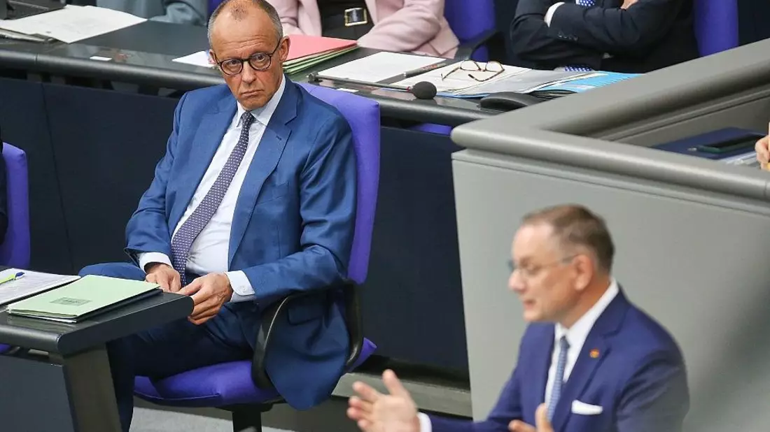 Insa: Union legt zu, AfD bleibt aber stärkste Kraft