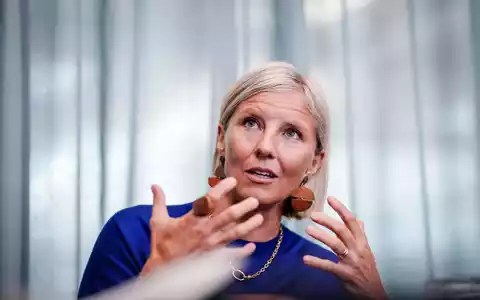 Karin Rådström: Politik hat Dringlichkeit nicht verstanden. - Foto: Kay Nietfeld/dpa