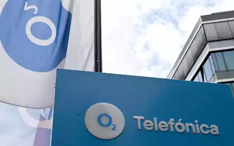 O2 Telefónica plant einen massiven Stellenabbau in Deutschland. (Archivbild) - Foto: Wolf von Dewitz/dpa