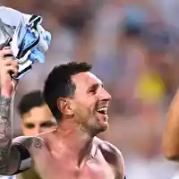 Auch ohne eigenes Tor überglücklich: Lionel Messi. - Foto: Tom Weller/dpa